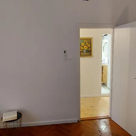Apartment Katica *
