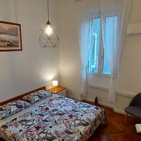 Katica Apartment *